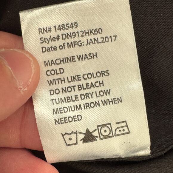 Paperdenim & Cloth Slim Fit Shirt XL Black White Geometric Short Sleeve NWT - Picture 13 of 16